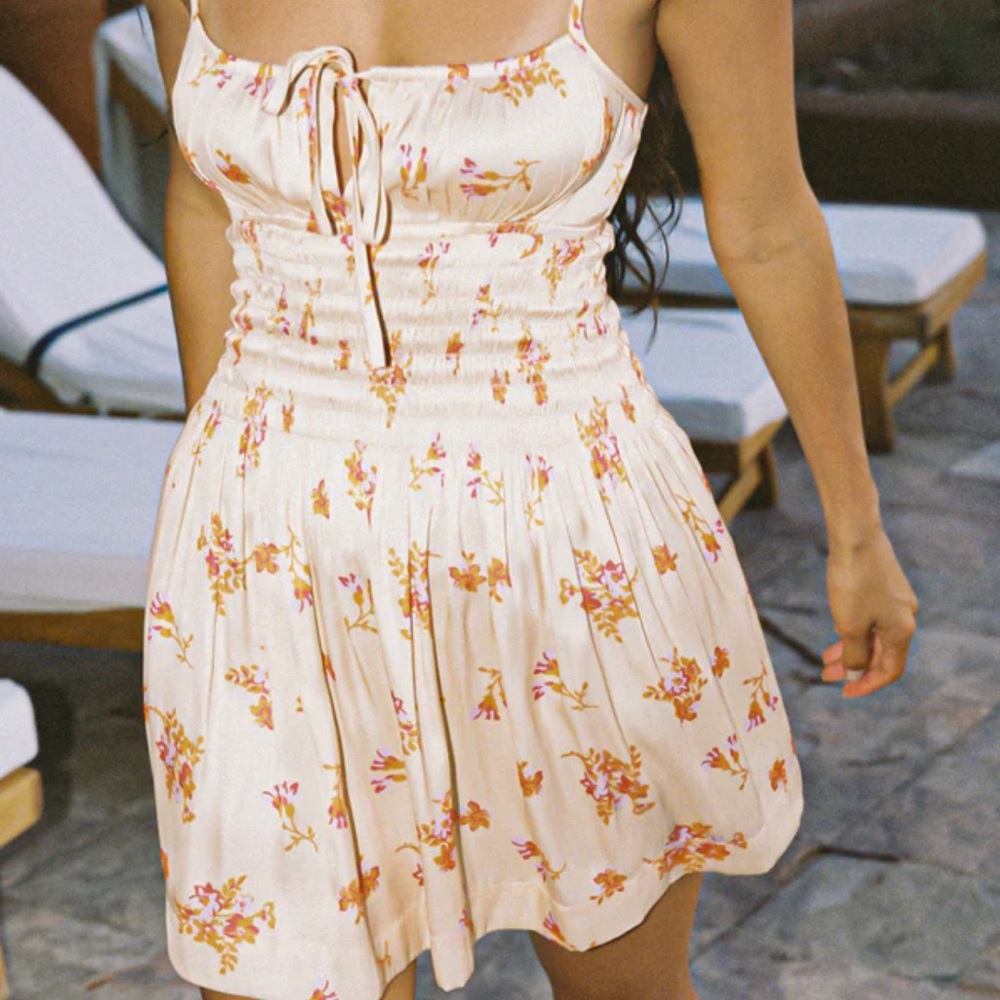 COPY - Ciao Lucia Maia Bouquet Print Satin Dress (SMALL)